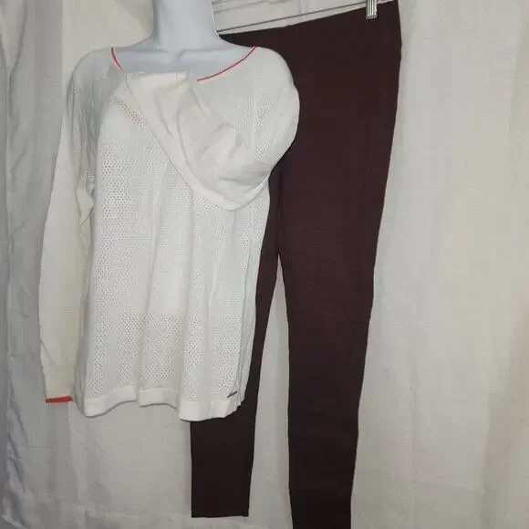 NWT Ann Taylor Loft Maroon /Plum Jeggings Sz M - Picture 2 of 4
